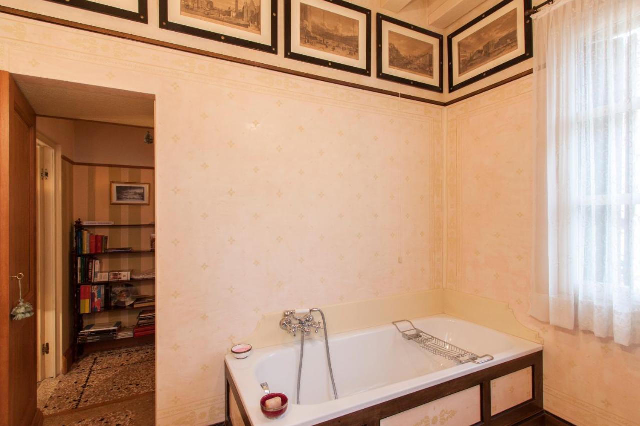 Explore From A Sophisticated Hideaway In San Polo Appartement *