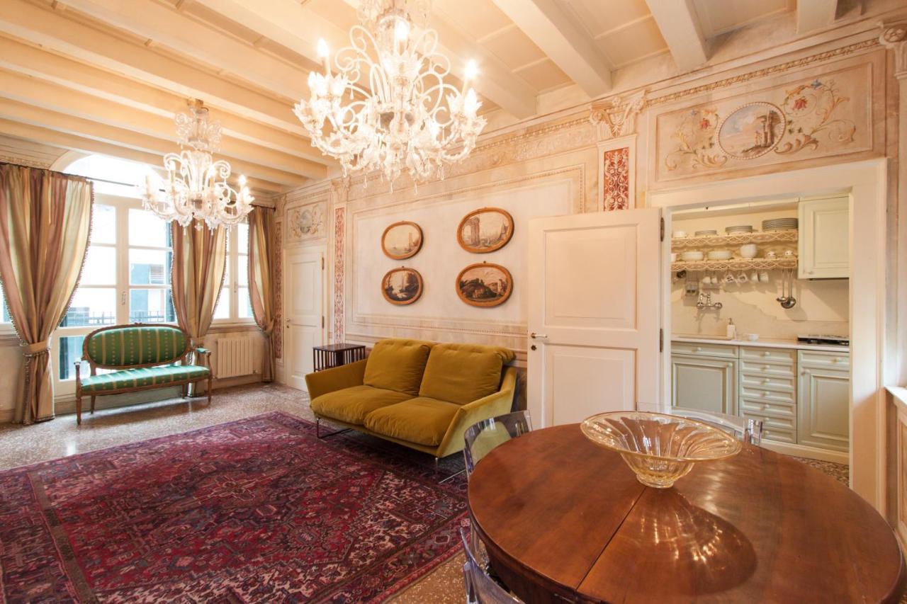 Appartement Explore From A Sophisticated Hideaway In San Polo *